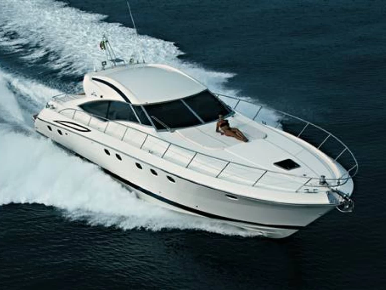 Yacht hire Marina di Portisco cheap 65