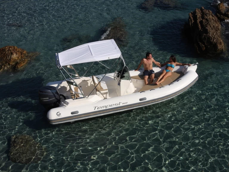 Hire RIB with or without skipper Capelli Port de Fort-de-France