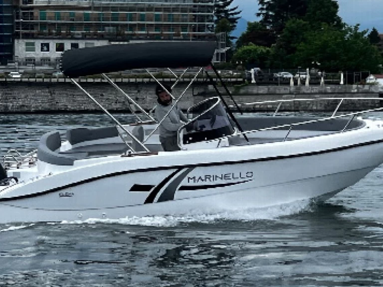 Hire a Marinello Eden 20 Amalfi