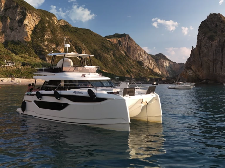 Motorboat to hire Ponza at the best price