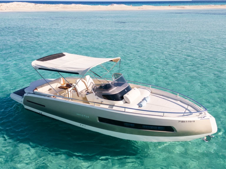 Motorboat hire in Marina Botafoch - Invictus  GT280