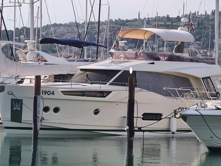 Hire a Greenline Yachts Greenline 48 Fly Portorož