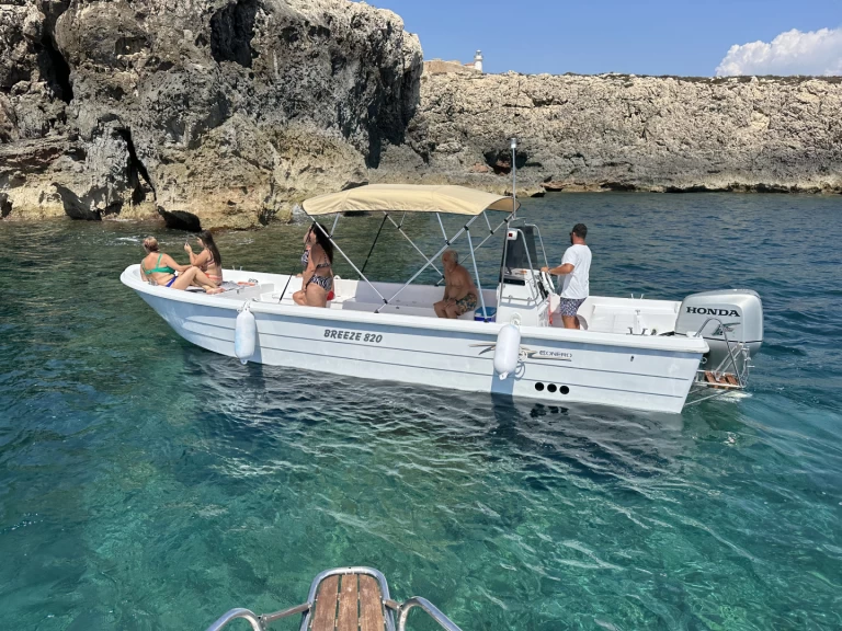 Hire a Conero Breeze 820 Marzamemi