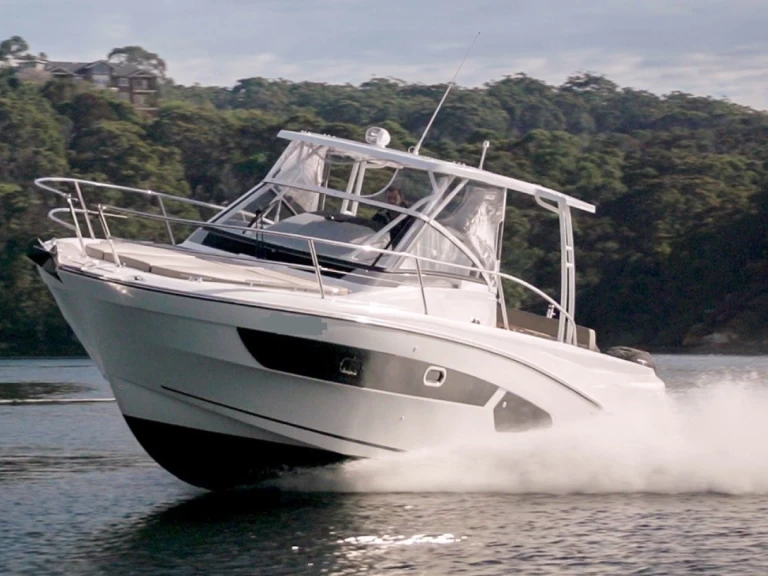 Hire a Jeanneau CAP CAMARAT 10.5 Cogolin