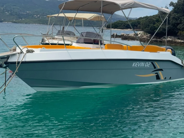 Yacht charter Ksamil - Marinello 7.5m on SamBoat