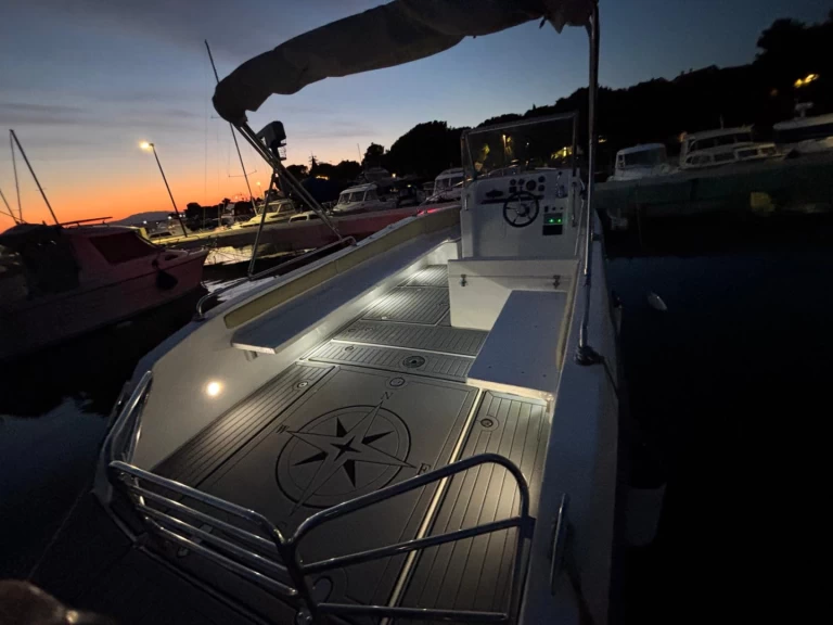 Yacht charter Crikvenica - Orka 740 open on SamBoat