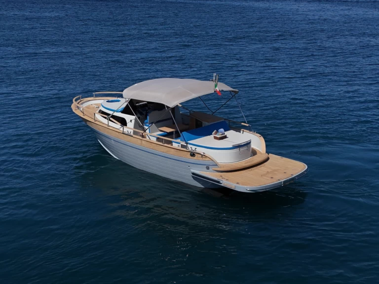 Hire a Nautica Esposito Positano 32 Sorrento
