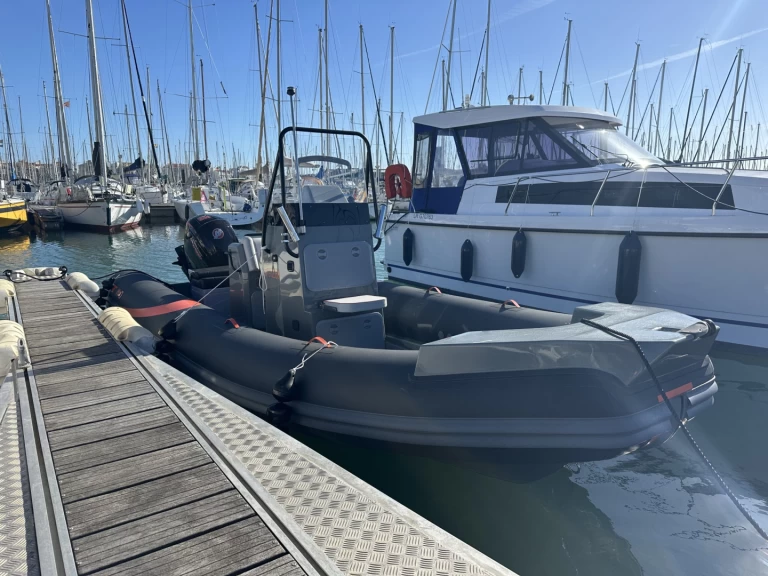 Yacht charter Royan - Valiant Valiant 630 Sport on SamBoat