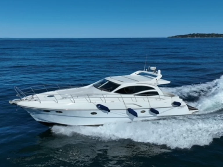 Hire Motorboat with or without skipper Innovazione e Progetti Saint-Tropez