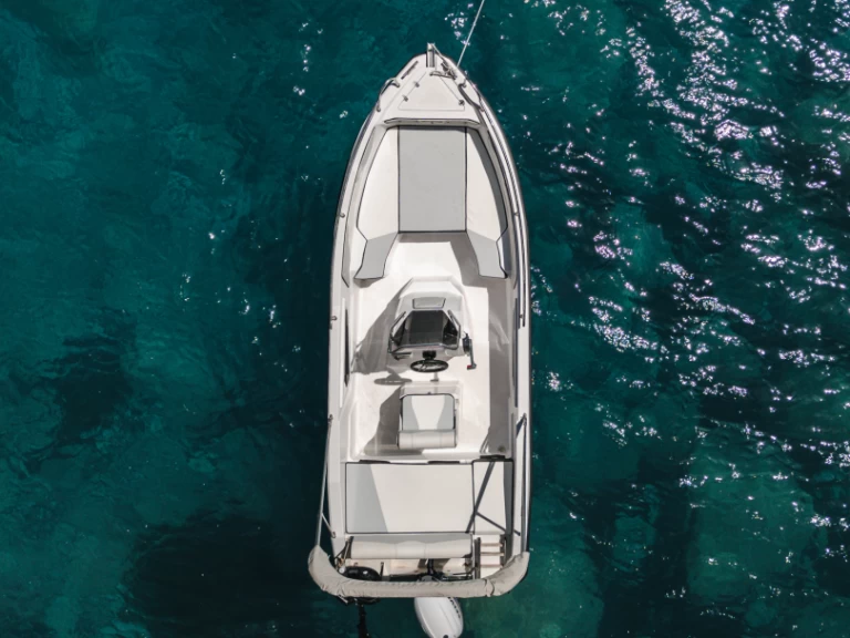 Hire a Trimarchi Nica Palaiokastrítsa