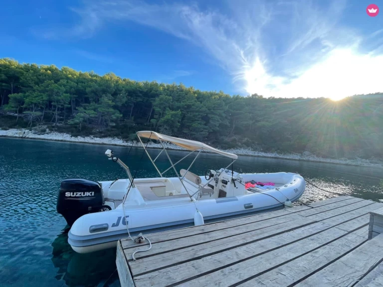 Hire RIB Joker Boat with a boat licence