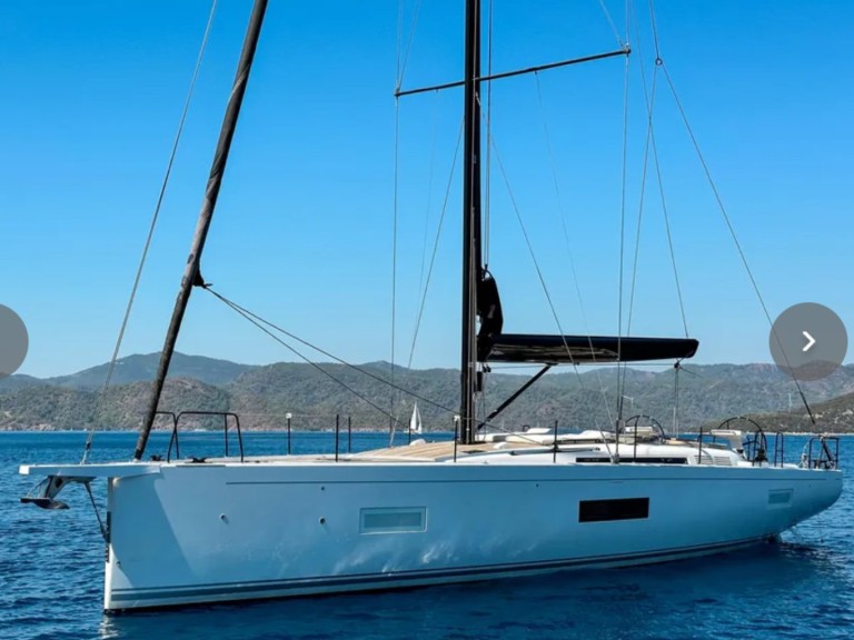 Yacht charter Cugnana Verde - Bénéteau First 53 on SamBoat