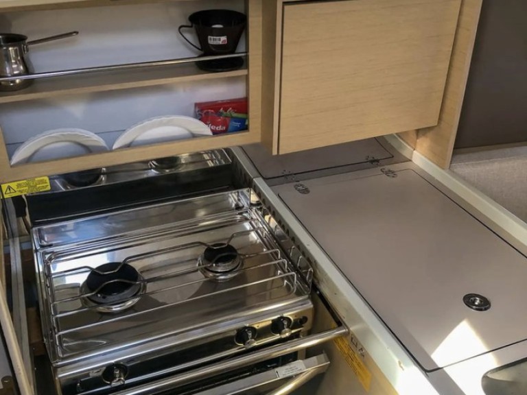 Hire a Bénéteau Oceanis 30.1 Izola