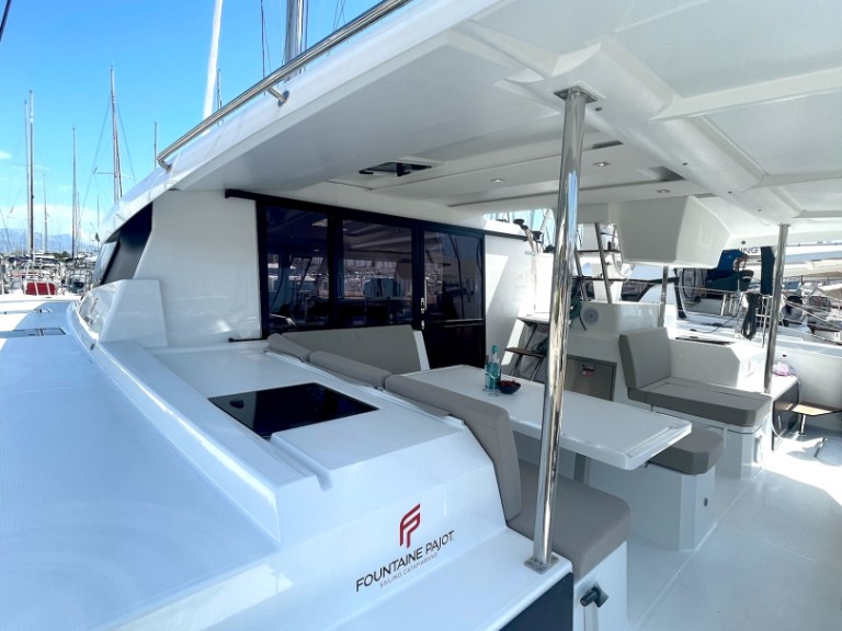 Hire Catamaran with or without skipper Fountaine Pajot Kaštela