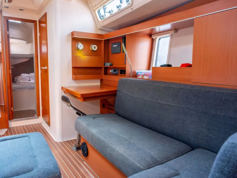 Charter a Hanse Hanse 445 in Fethiye on Samboat