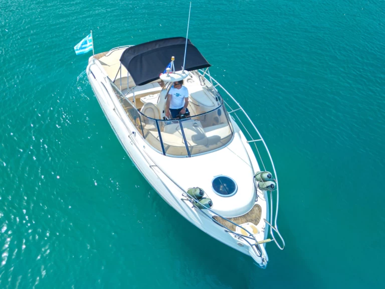 Hire Motorboat Cranchi with a boat licence