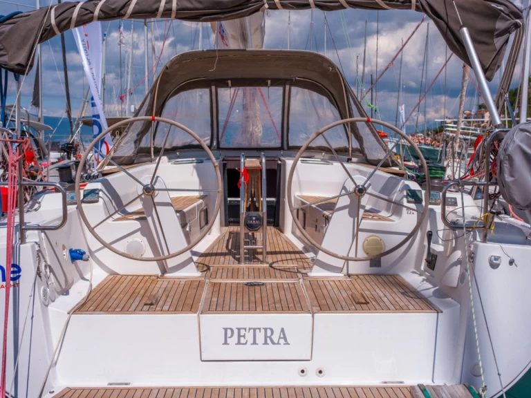 Hire Sailboat with or without skipper Hanse Fethiye