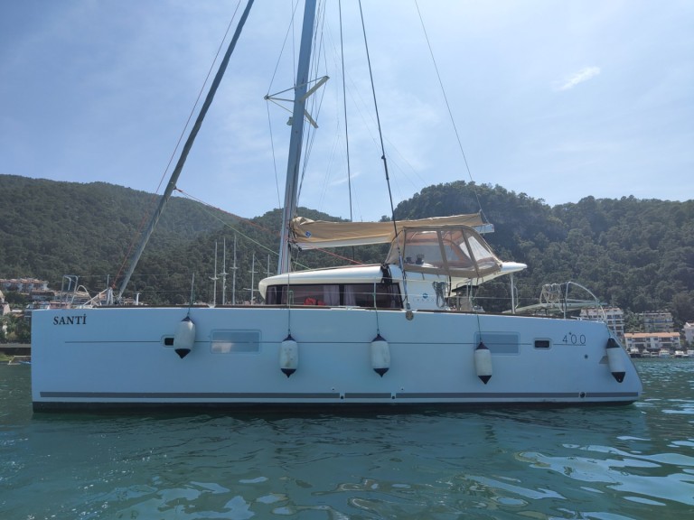 Hire Catamaran with or without skipper Lagoon Fethiye