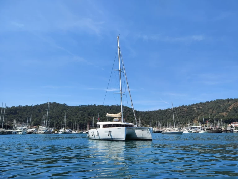 Lagoon Lagoon 400 charter bareboat or skippered in  Fethiye