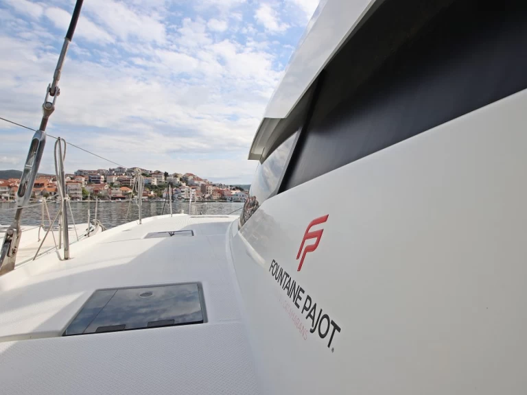Yacht charter Rogoznica - Fountaine Pajot Saona 47 on SamBoat