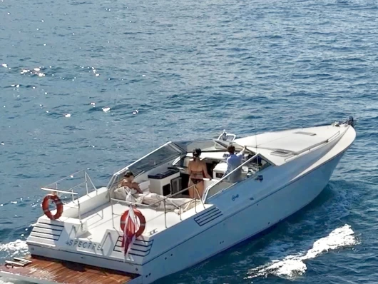 Motorboat hire in Valletta - cigala and bertinetti shark 45