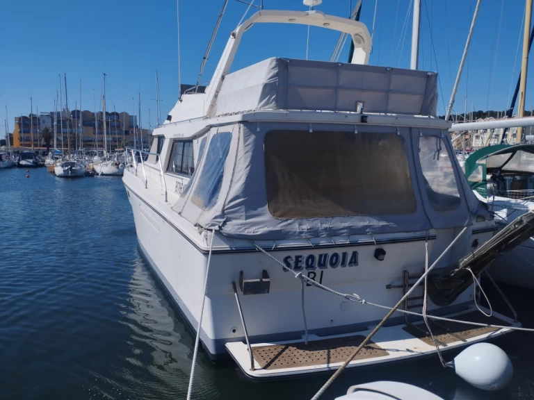 Yacht hire Gruissan cheap PRINCESS 415