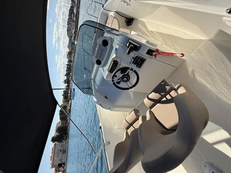 Yacht hire Rovinj cheap Interquick22