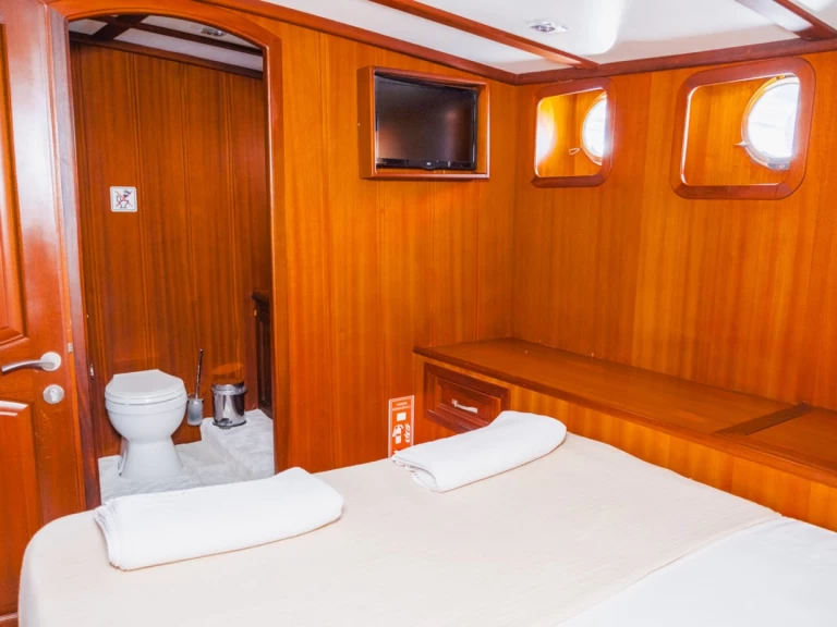 Sailboat to hire Bodrum at the best price