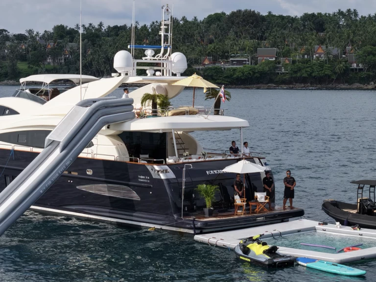 Yacht charter Phuket (City) - Astondoa Astondoa 102 on SamBoat