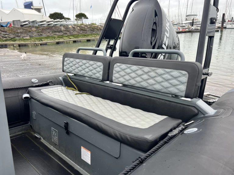 Hire RIB with or without skipper Highfield La Rochelle