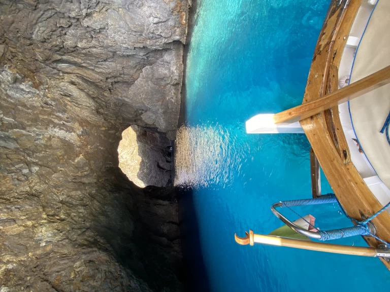 Yacht charter Ponza - Scipione Gozzo sorrentino on SamBoat