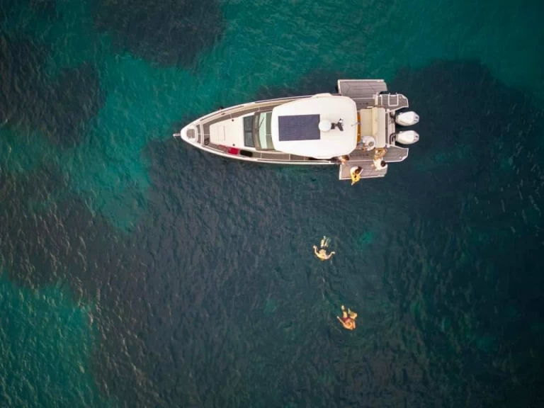 Hire Motorboat with or without skipper Saxdor Šibenik