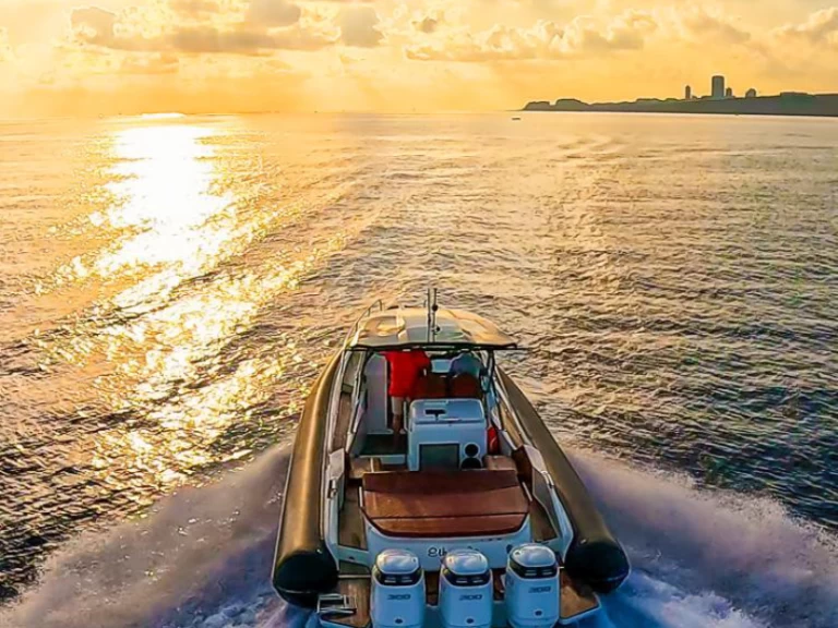 Nuova Nuova Jolly Prince 38 Sport Cabin charter bareboat or skippered in  Valletta
