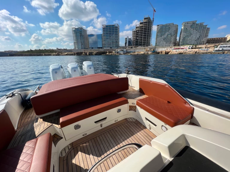 Yacht charter Valletta - Nuova Nuova Jolly Prince 38 Sport Cabin on SamBoat