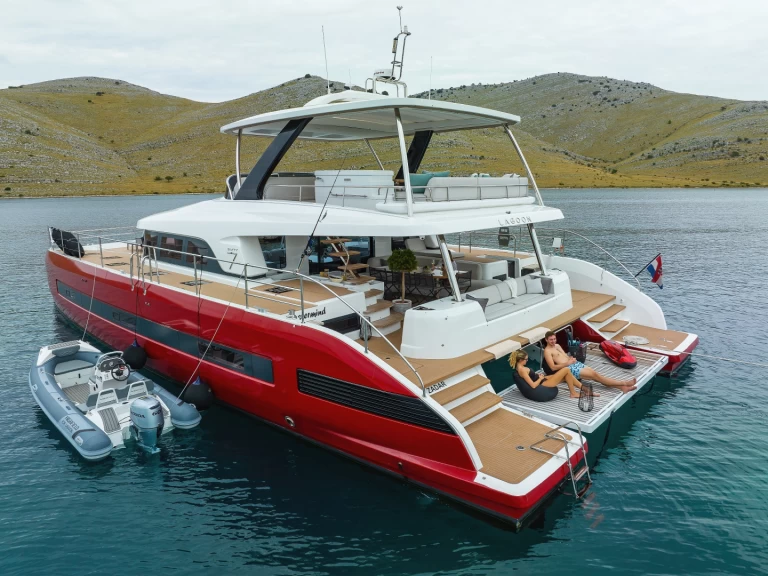 Luxury Yacht to hire Split at the best price