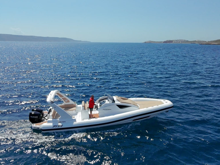 Hire a Panamera PY10 Limáni Lavríou