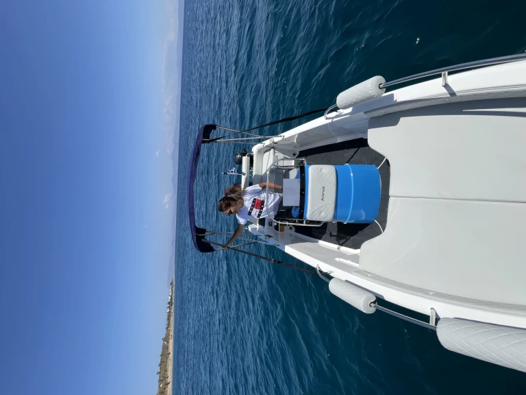 Charter a Karel Paxos 170 in Kos on Samboat