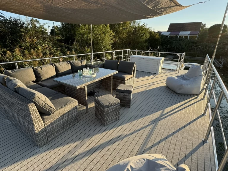 Canal boat hire in Waren (Müritz) - Luxboot Luxboot