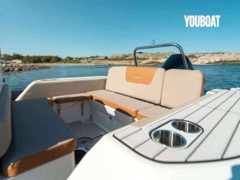 Hire a Zodiac ZODIAC MEDLINE 7.5 Port-Haliguen