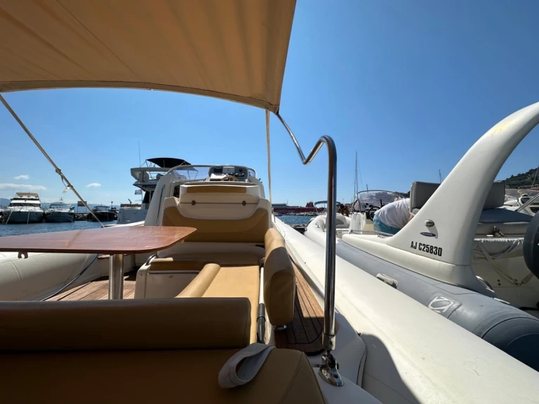 Nuova Jolly Prince 34 Cabine charter bareboat or skippered in  San Felice Circeo