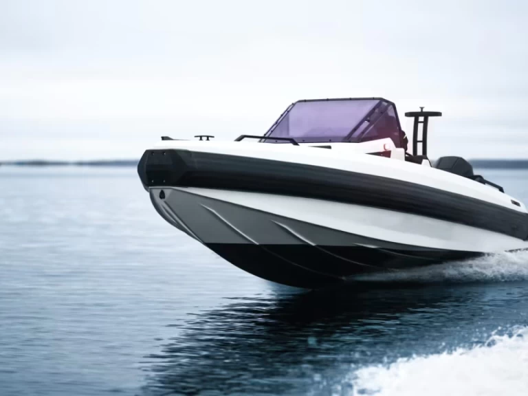 Hire Motorboat with or without skipper Iron Boat La Rochelle