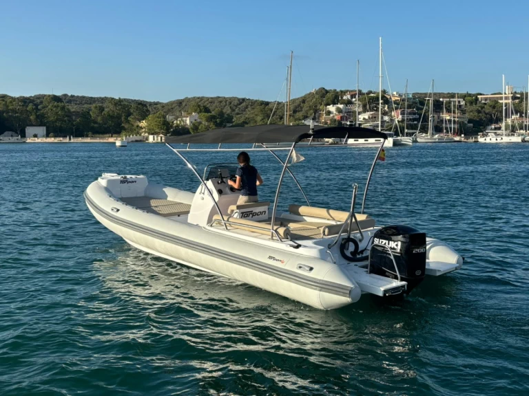 Yacht charter Mahón - Tarpon Luxe 790 on SamBoat