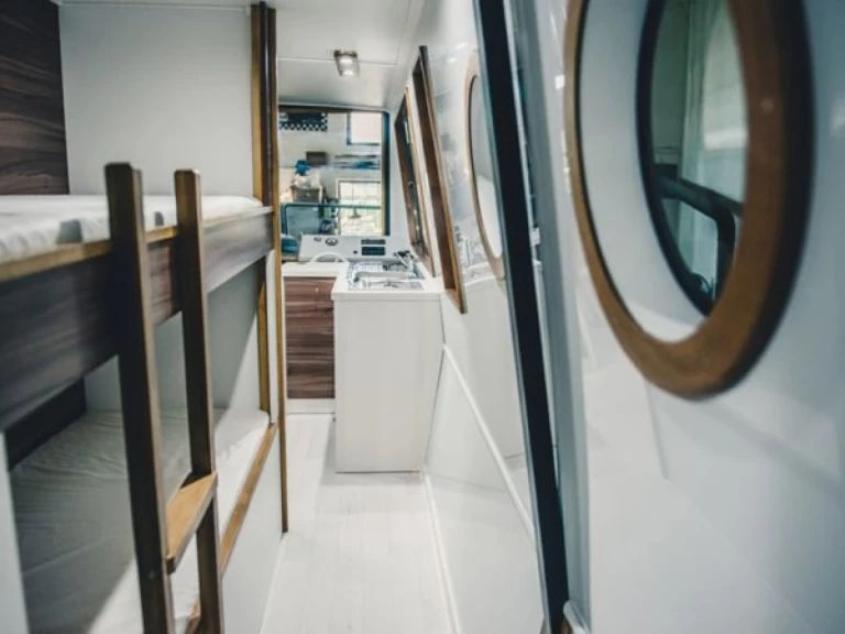 Hire Motorboat with or without skipper Traweller České Vrbné