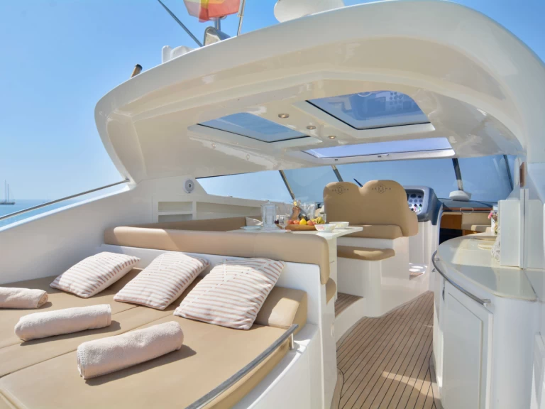 Yacht hire Palma de Mallorca cheap G 46