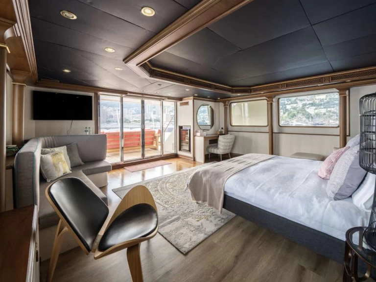 Luxury Yacht hire in Imperia - Concept-Marine IRAMA