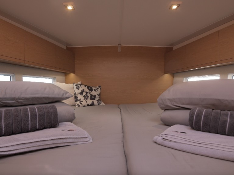 Sailboat hire in Seget Donji - More Boats More 55