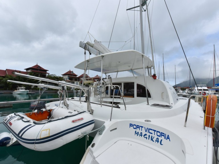 Catamaran hire in Ko Samui (Koh Samui) - Lagoon Lagoon 380