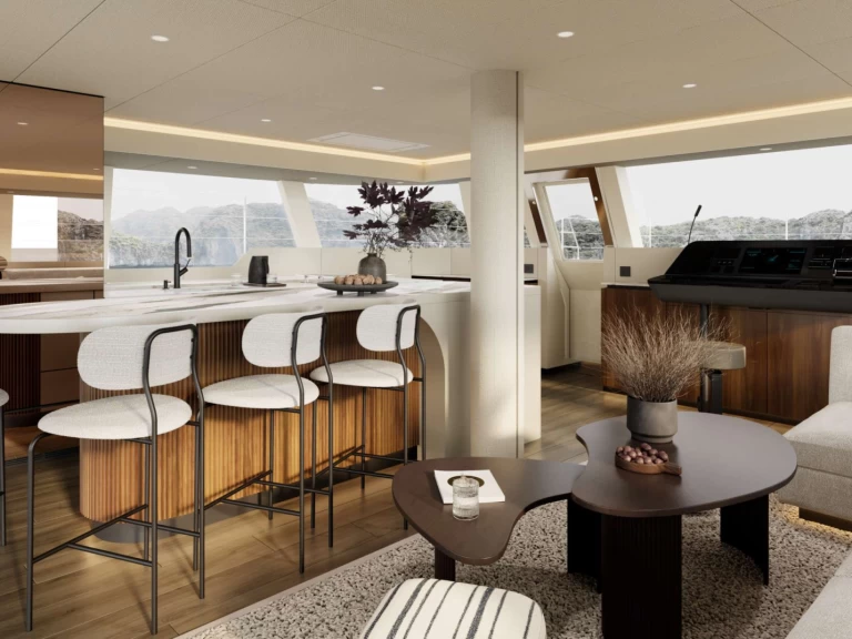 Hire Luxury Yacht Sunreef with a boat licence