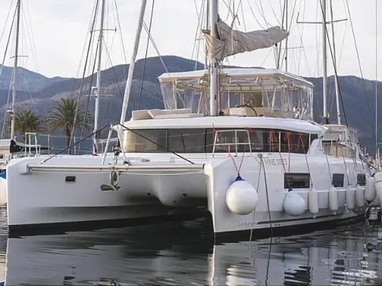 Hire a Lagoon Lagoon 46 Tivat