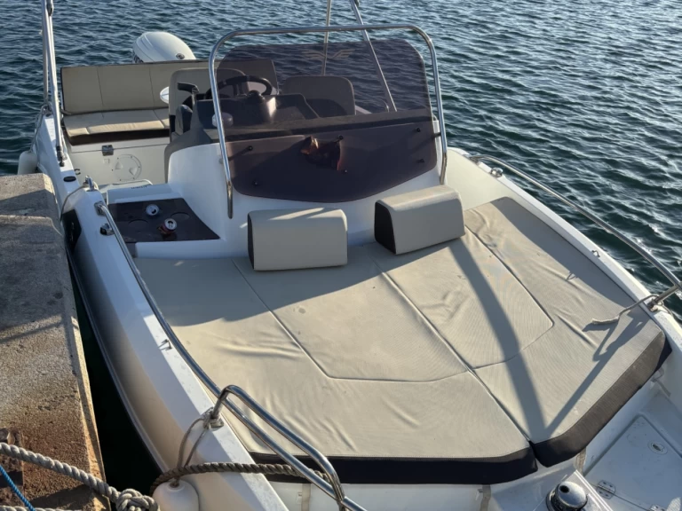 Yacht charter Marseille - Bénéteau Flyer 500 Sun Deck on SamBoat